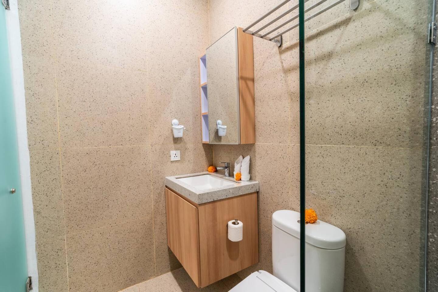 Alyxia 1 Bedroom Apartment In Central Seminyak Экстерьер фото